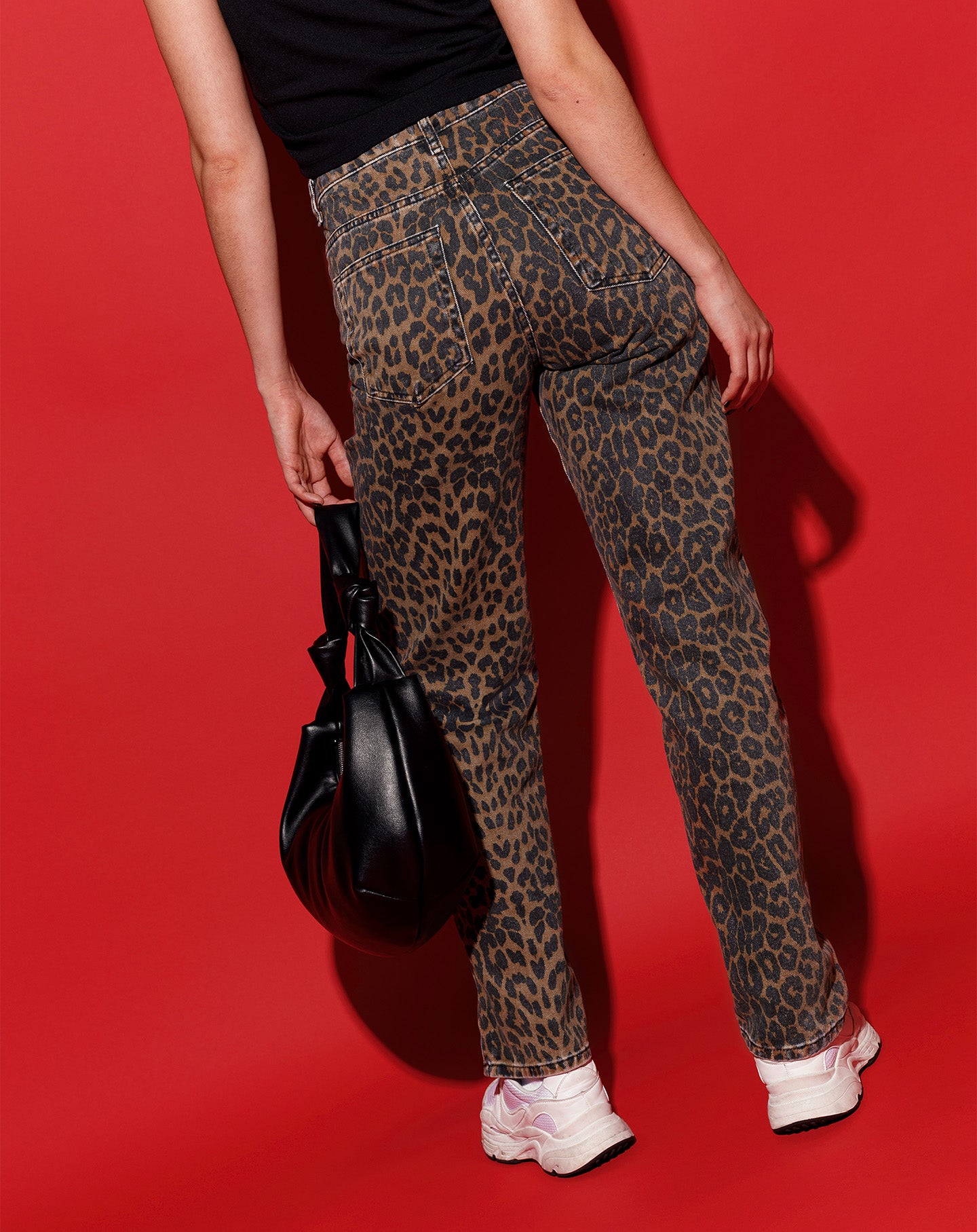 LEOPARD ALLOVER JEANS BLACK