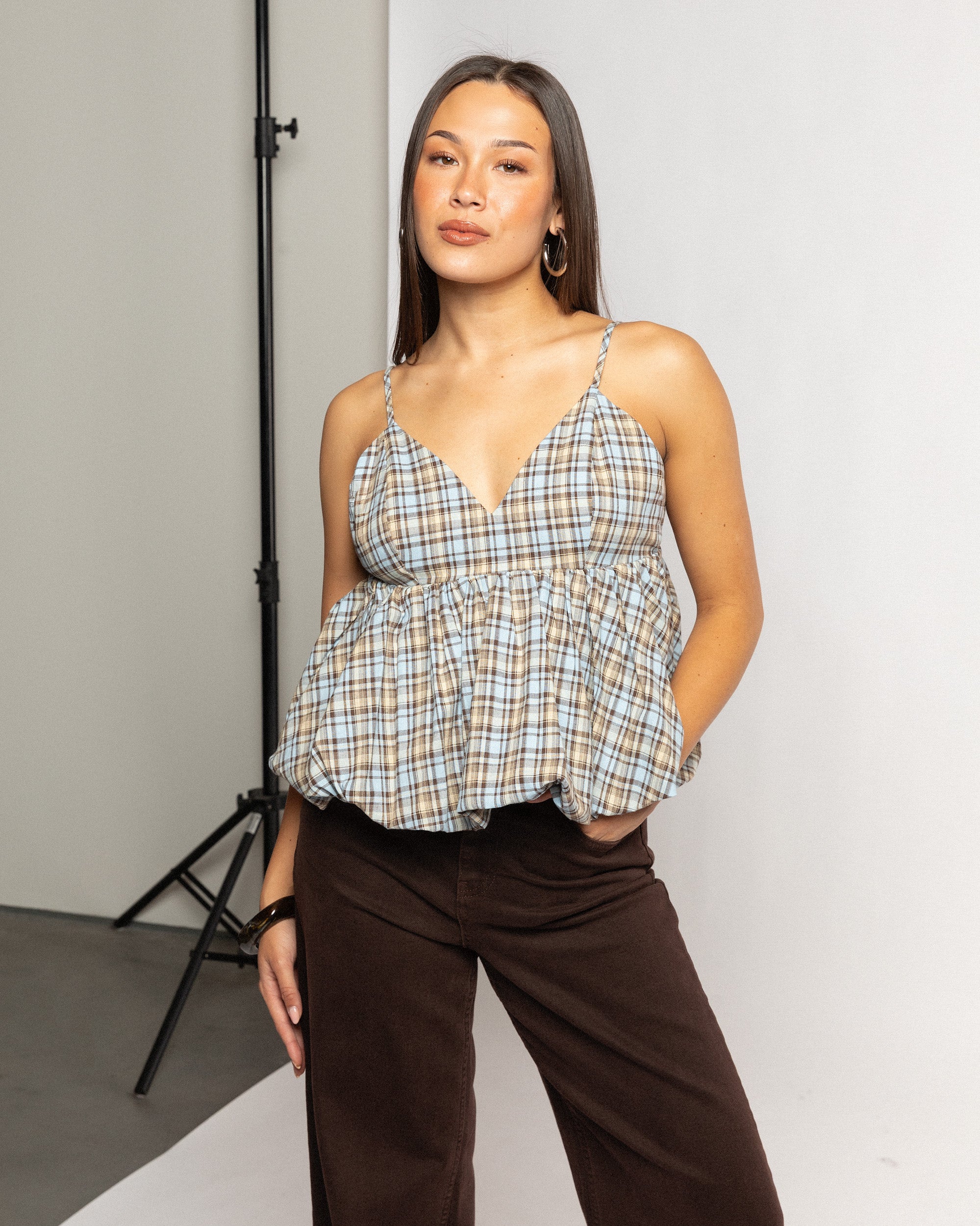 CYRA TOP BLUE CHECK