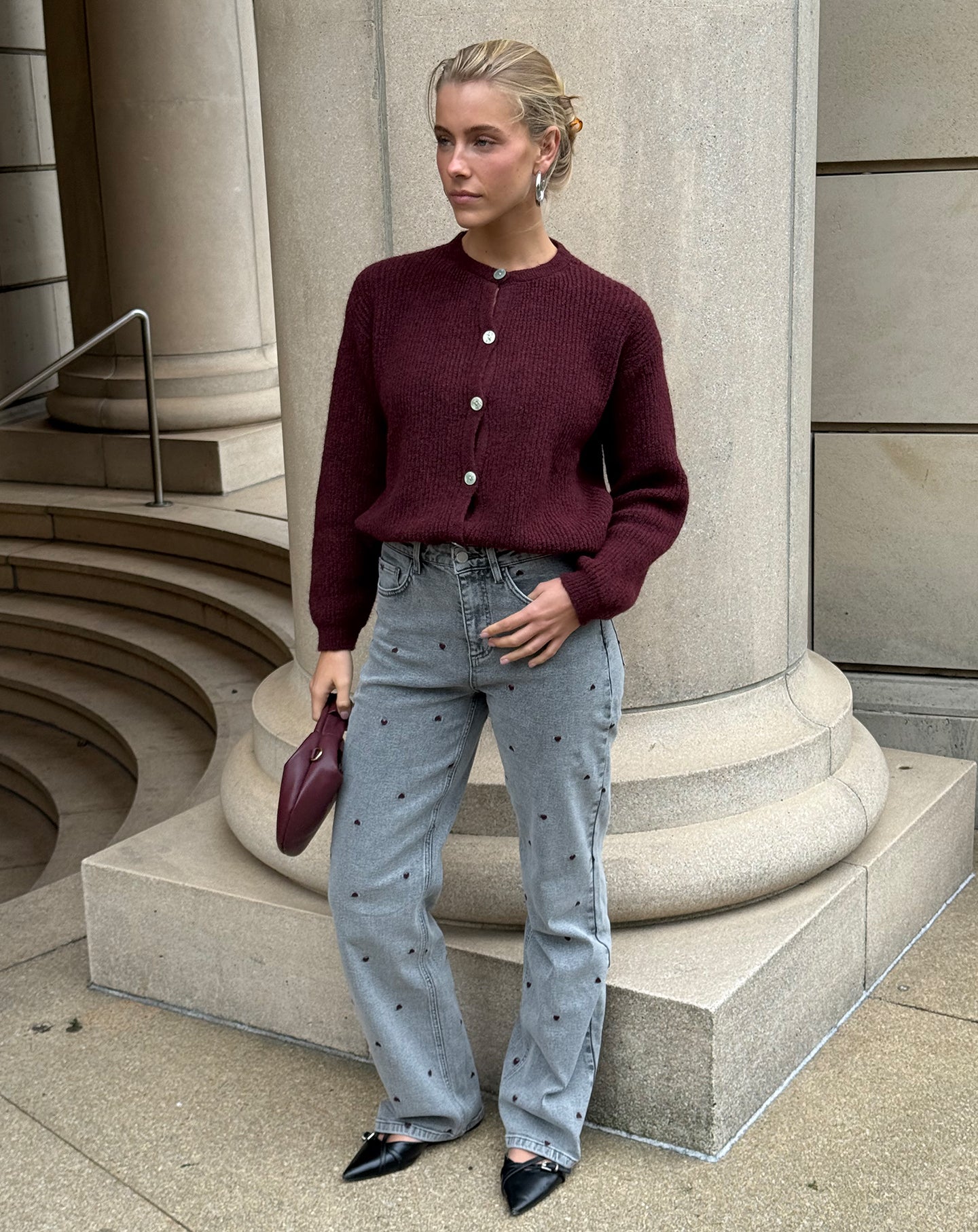 AMARA BOUCLE CARDIGAN BURGUNDY