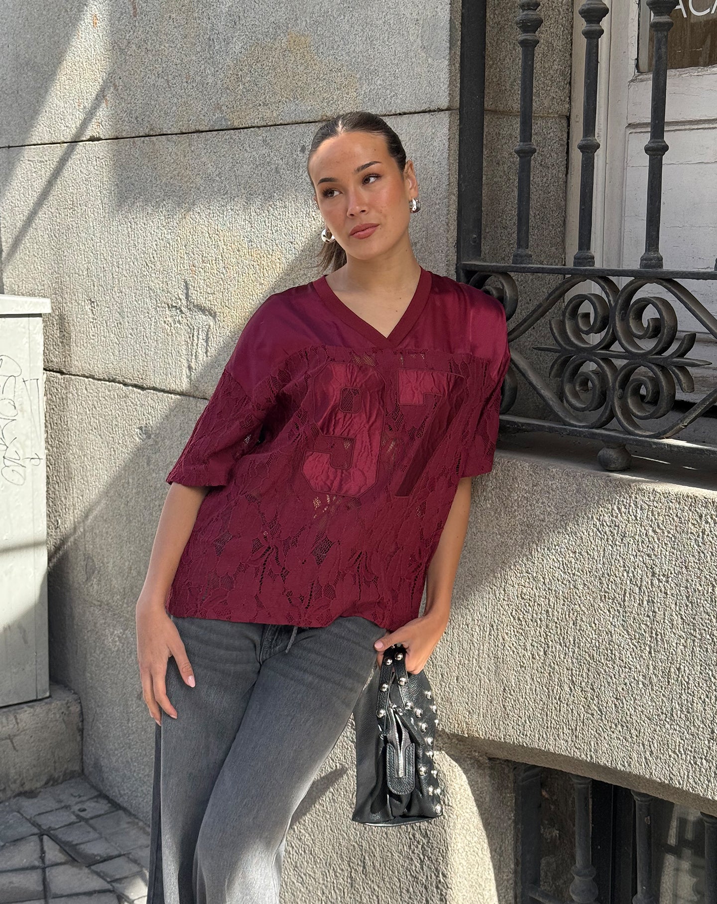 97 SATIN LACE OVERSIZED TEE DARK BURGUNDY