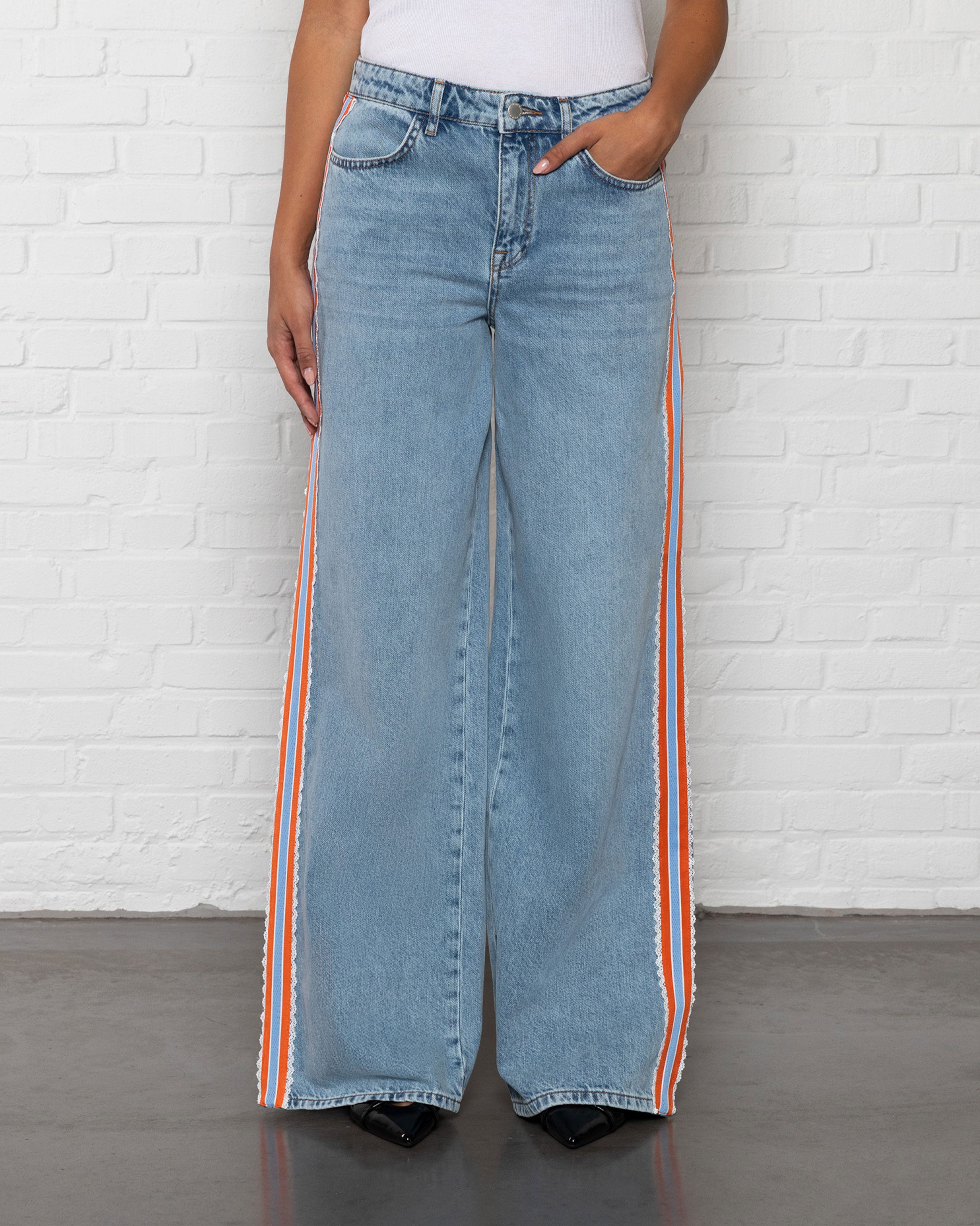 CROCHET TAPE WIDE LEG JEANS ORANJE